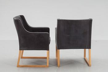 FÅTÖLJER/KARMSTOLAR, ett par, Börge Mogensen, Fredericia stolefabrik, Danmark. 1900-talets andra hälft.