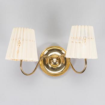 Josef Frank, A model 2565 wall lamp for Firma Svenskt Tenn.