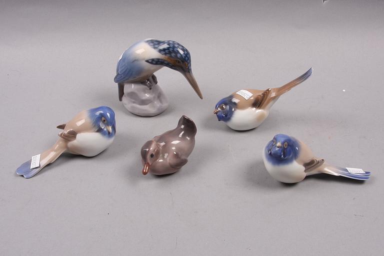 FIGURINER, 5 st, porslin, Bing & Gröndahl resp Dahl Jensen, sent 1900-tal.