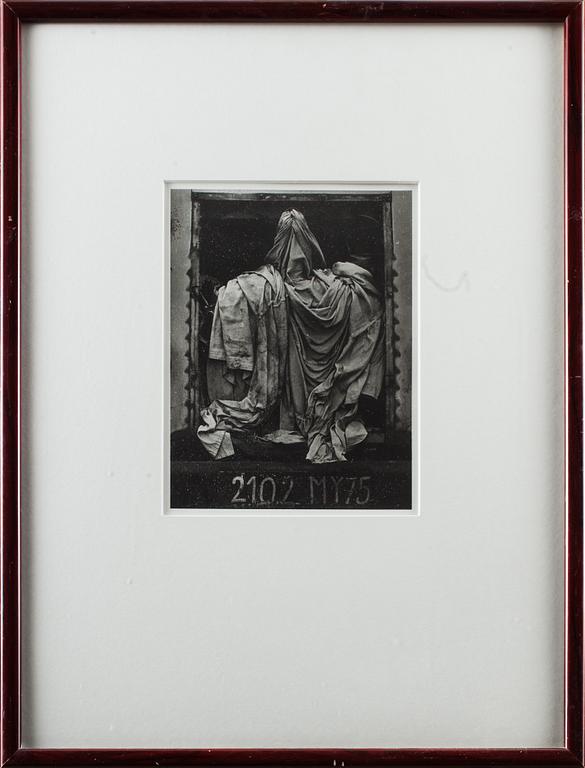 CHRISTER STRÖMHOLM, silvergelatinfotografi, a tergo signerad samt med fingeravtryck.