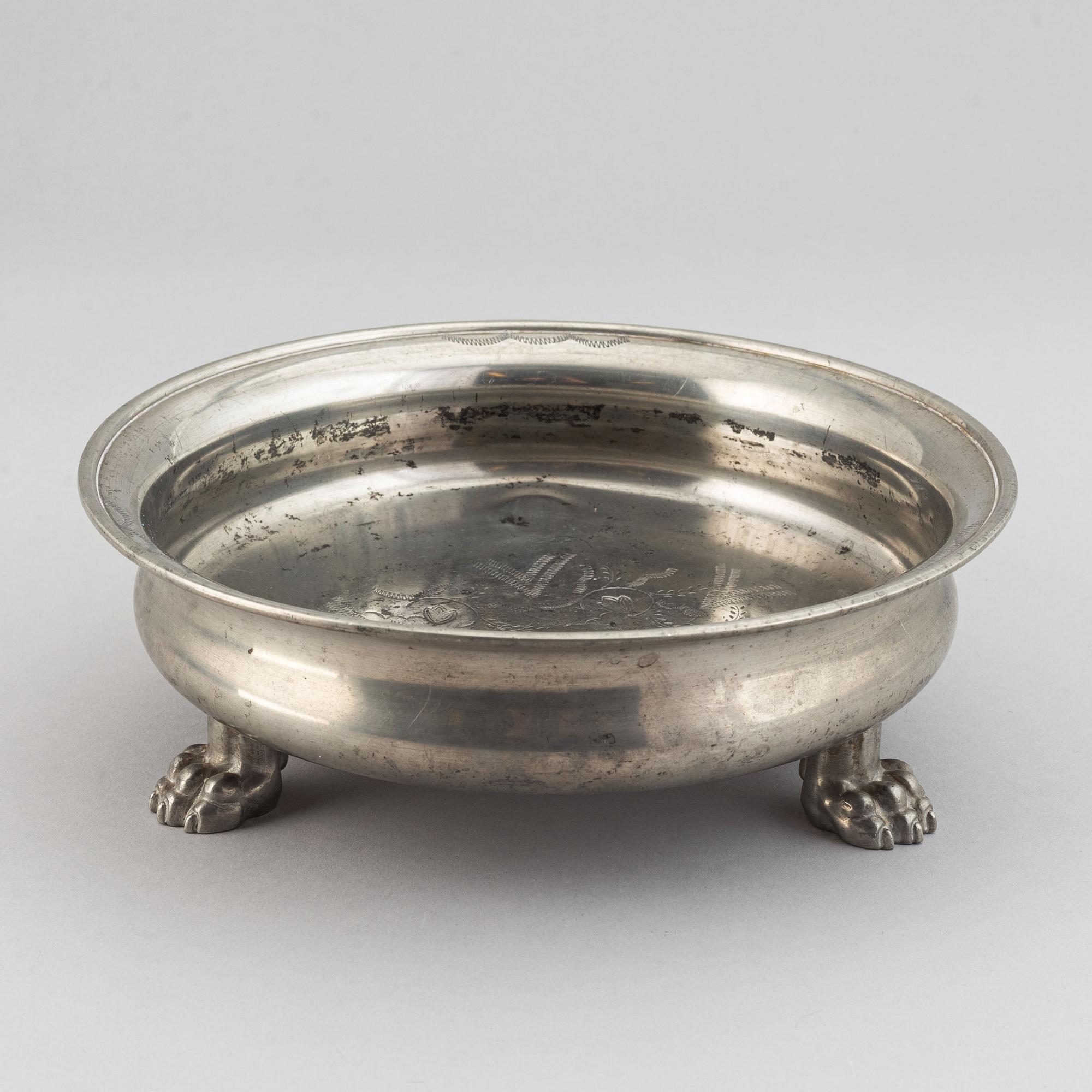 Anna Petrus, a pewter bowl, Svenskt Tenn, Stockholm, 1930.