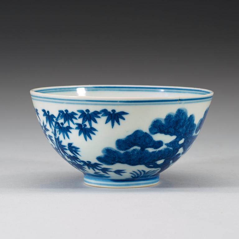 A blue and white bowl, Qing dynasty, with Guangxus six character mark and period (1875-1908).