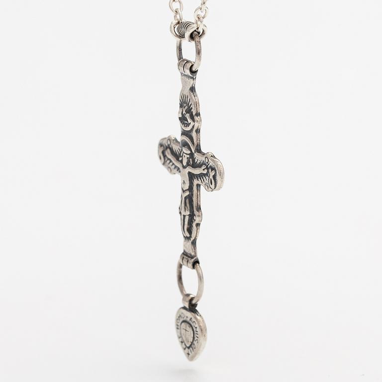 Germund Paaer, A sterling silver necklace "Crusifix/Räisälä cross". Kalevala Koru, Helsinki.