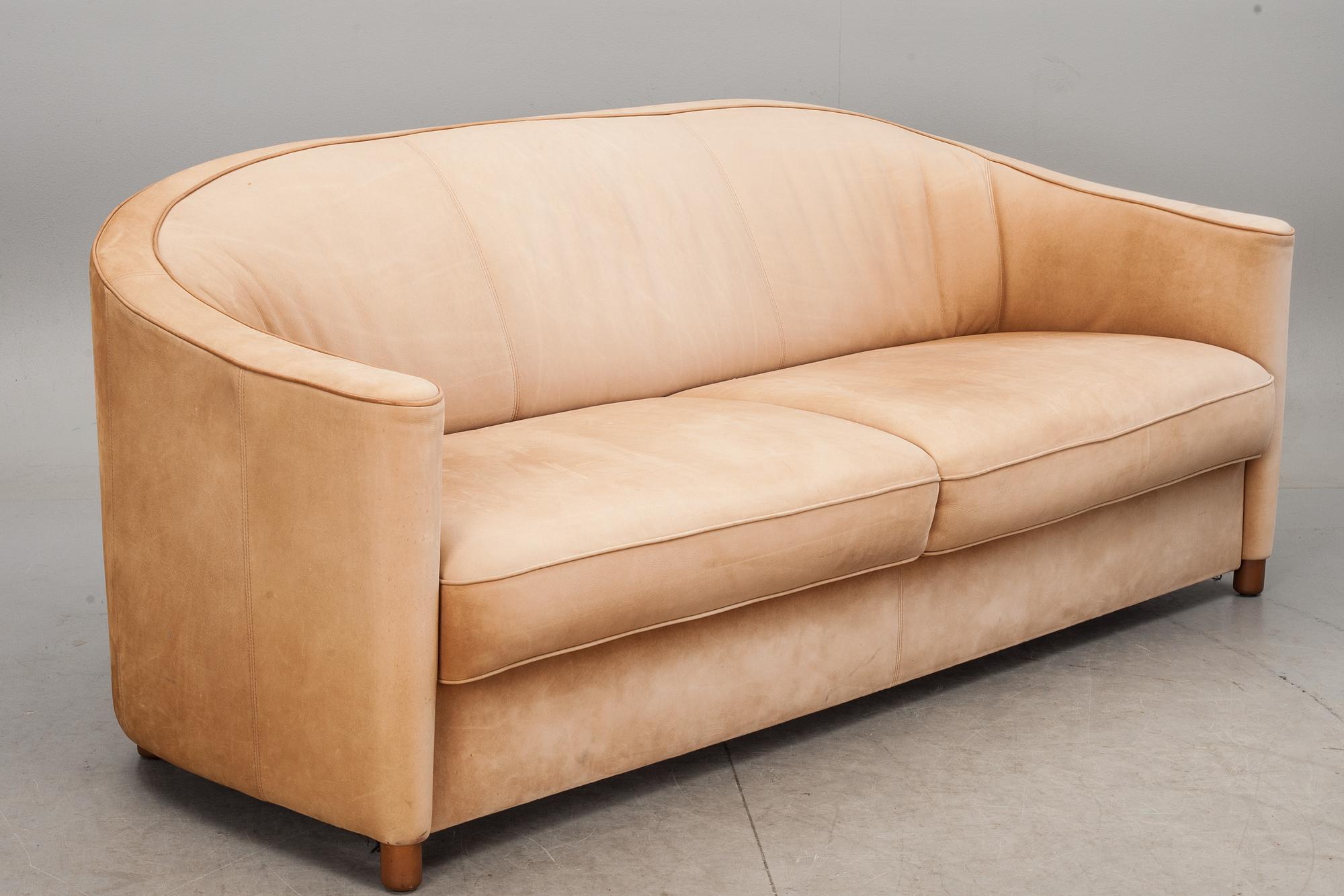 SOFFA, "Club Grande" design Ernst M Dettinger. Walter Knoll.