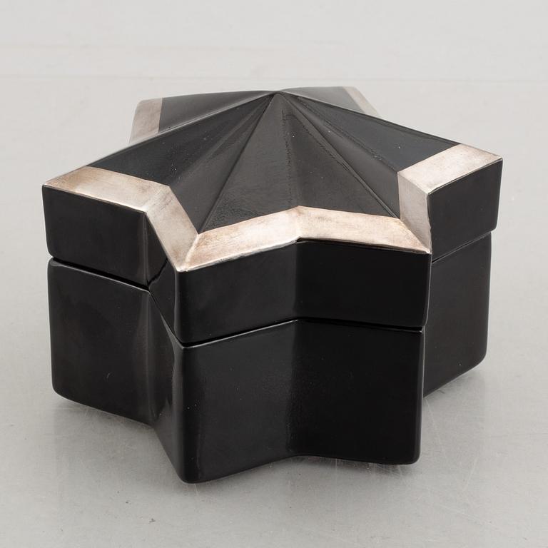 Karin Björquist, a box with lid, Gustavsberg Studio.