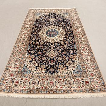 Matta, Nain, ca 272 x 162 cm.