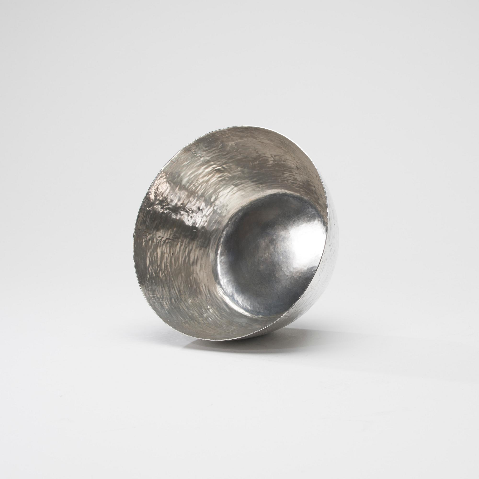 TAPIO WIRKKALA, SKÅL, sterling silver, Hopeakeskus, Tavastehus 1970. Märkt TW. Vikt 310 g.