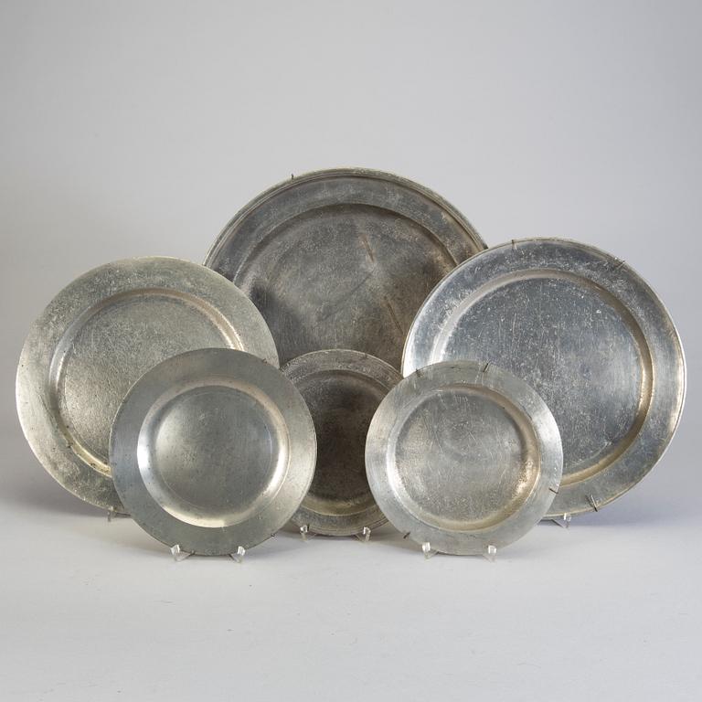 A lot of 6 pewter dishes 19th century.