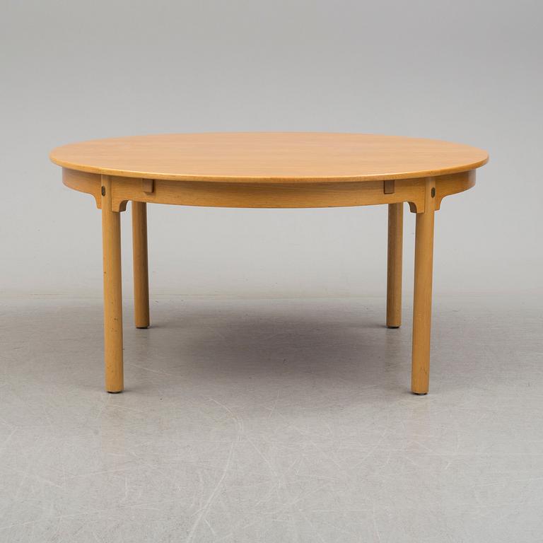 A set of six chairs and a dining table 'Øresund' by Børge Mogensen, Karl Andersson & Söner, Huskvarna, Sweden.