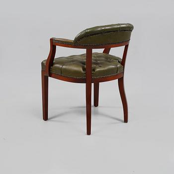 SKRIVBORDSSTOL, engelsk stil, 1900-talets andra hälft.