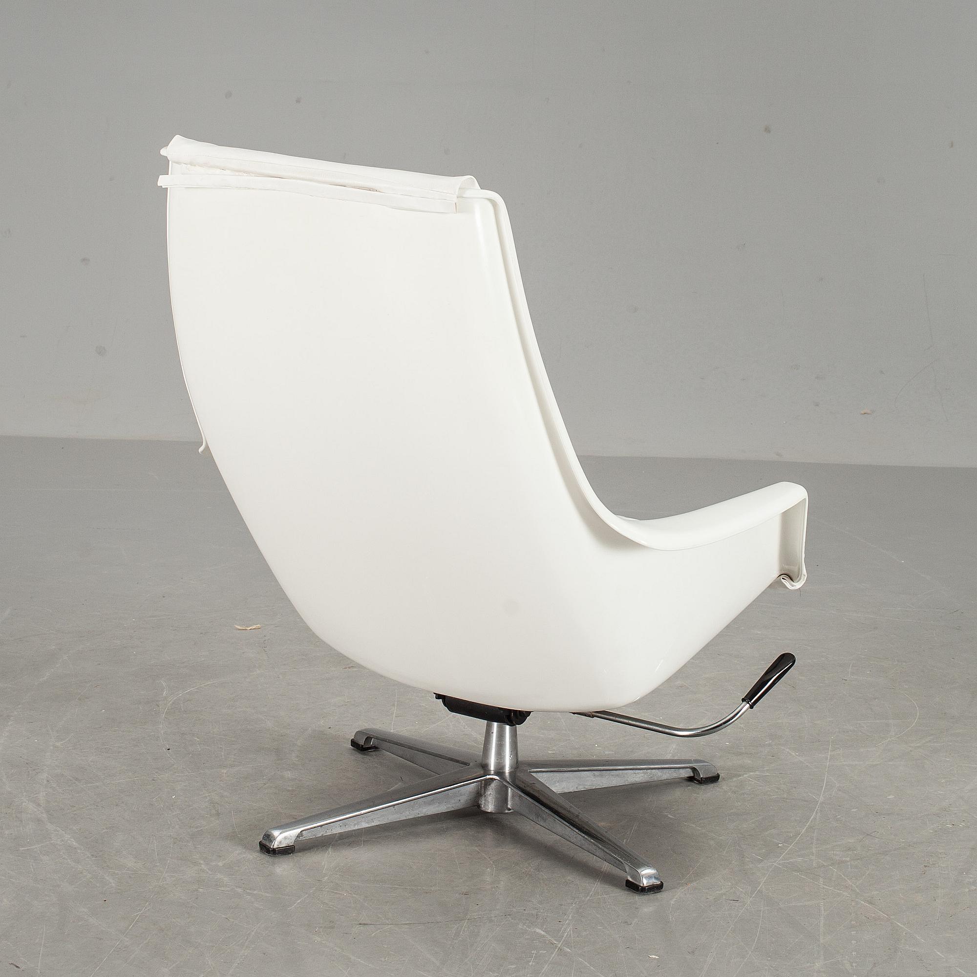 FÅTÖLJ, "Galaxy", Alf Svensson & Yngvar Sandström, Dux, 1970-tal.