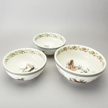 A set of 94 pieces of late 20th century Portmeirion "Birds of Britain" dinner service.