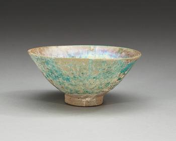 BOWL, pottery. Turquoise glaze. Diameter 16 cm. Persia 13th century, probably Keshan.
