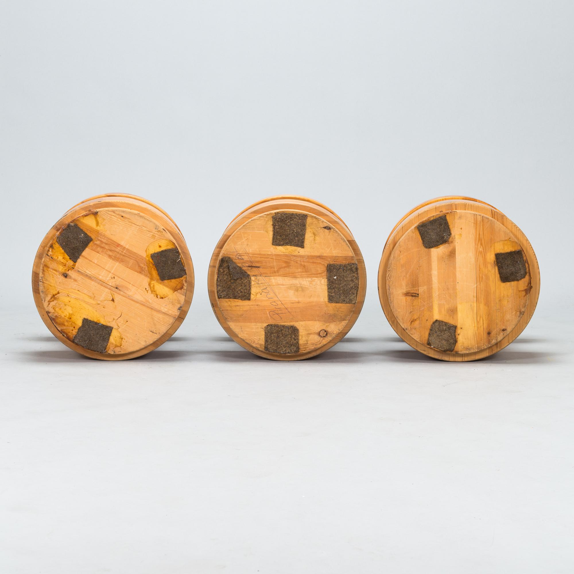 Jakkaroita 3 kpl, Pirana ky, 1960-70-luku.