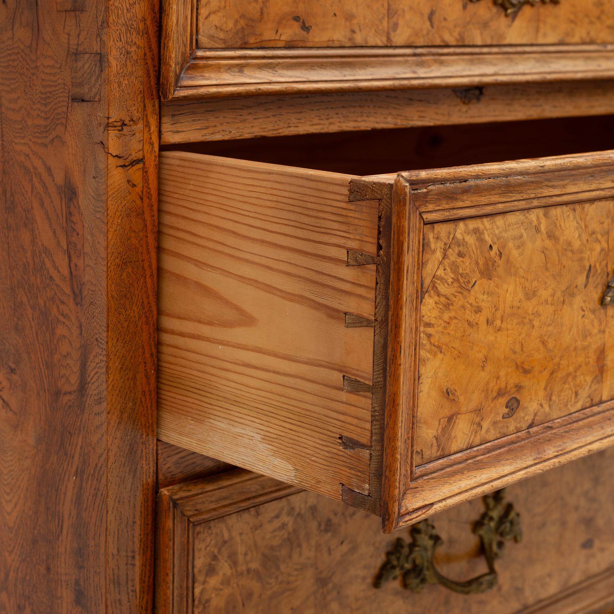 A late Baroque cabinet, first part of the 18th century.