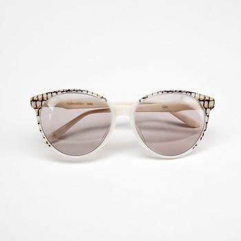 VALENTINO, a pair of sunglasses.