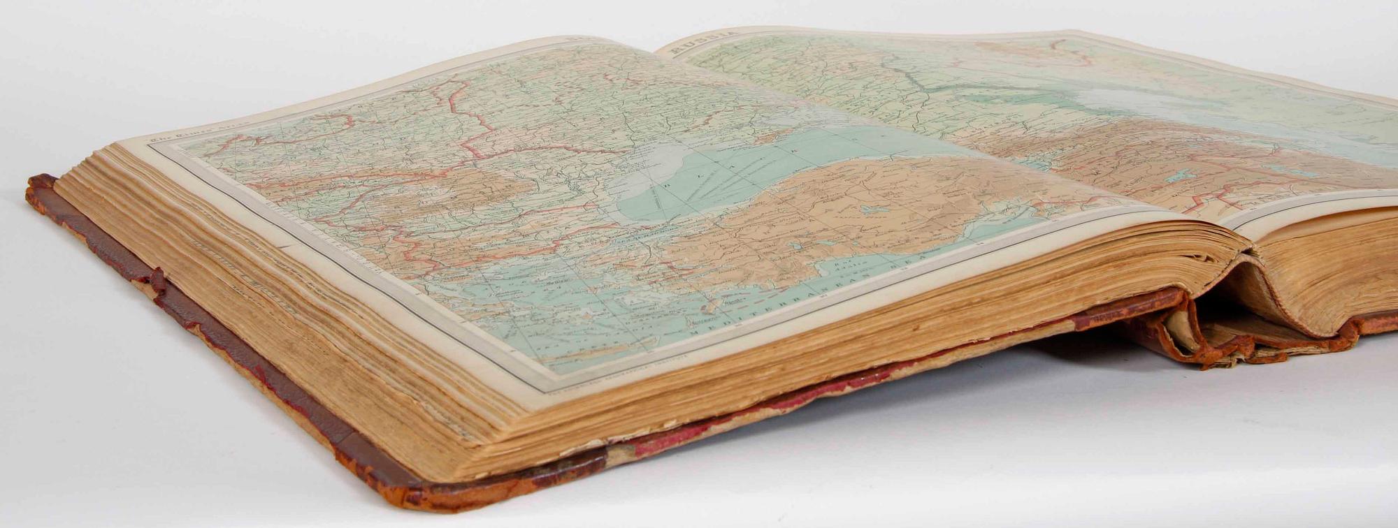 BOK, "The Times SURVEY ATLAS OF THE WORLD", The Times, London, 1922.