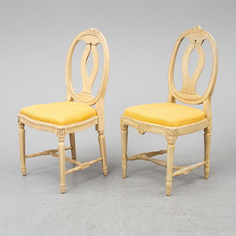 A set of 6+2 chairs, gustavian style, late 20th century.