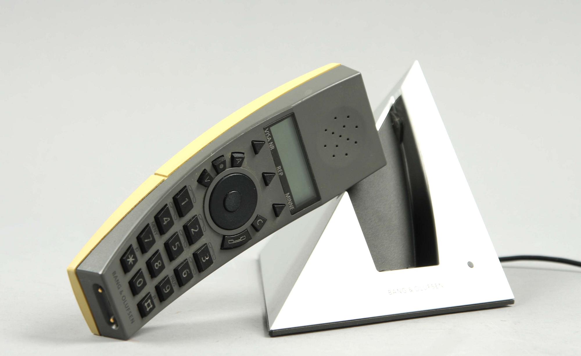 TELEFON, "BeoCom 6000", Bang & Olufsen.