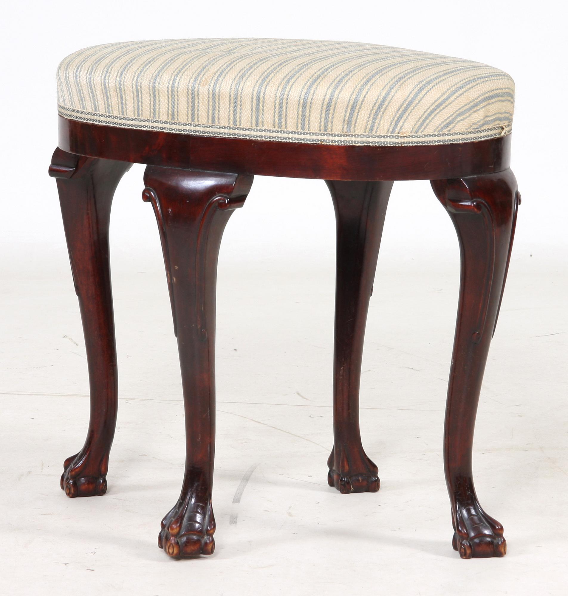 PALL, Chippendalestil, 1900-tal.