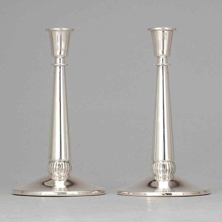 LJUSSTAKAR, ett par, Svedboms Guldsmeds AB Vetlanda 1958.