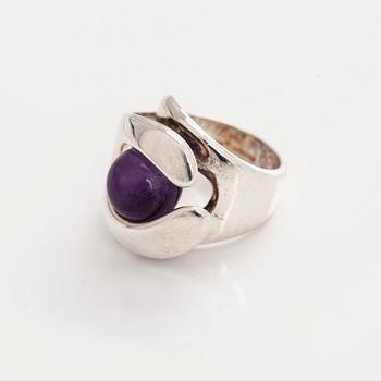 Elis Kauppi, necklace and ring, amethysts, silver, Kupittaan Kulta, Turku 1974.