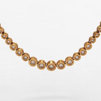 Collier, briljantslipade diamanter, 18K guld.