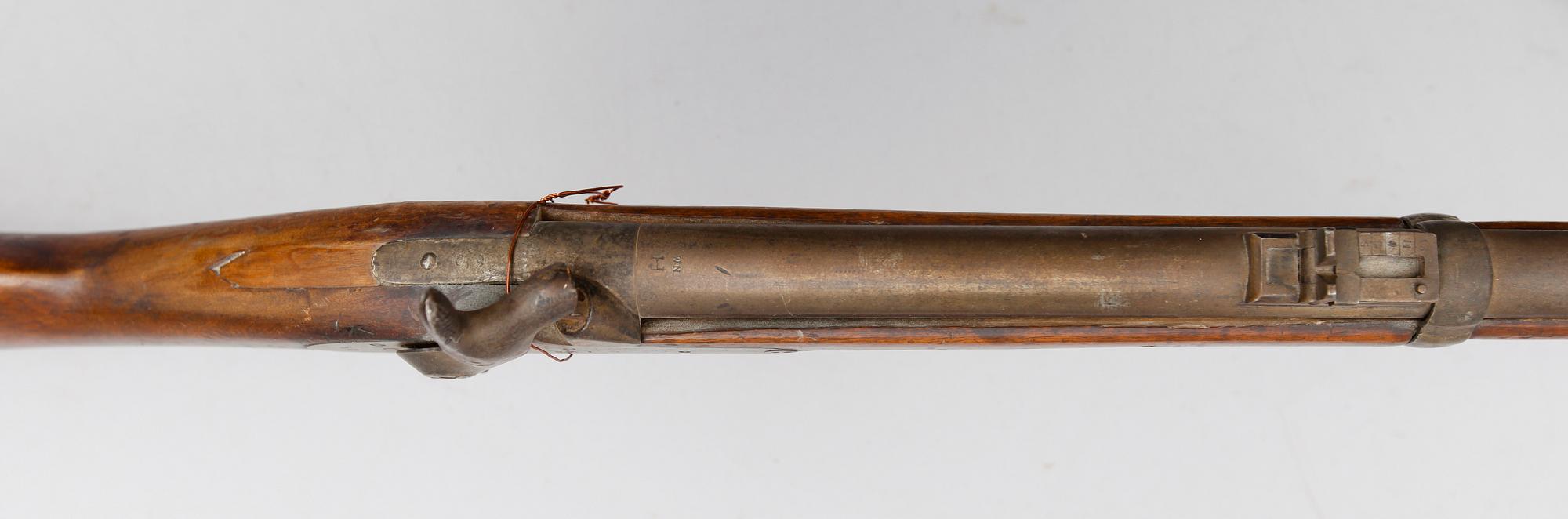 GEVÄR, 2 st, slaglås, 1800-tal.