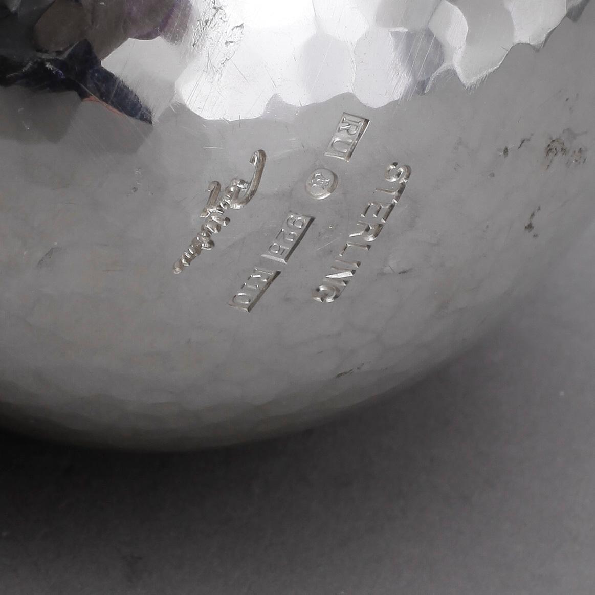 SKÅL, sterling silver, Ray Urban, Stockholm, 1991. Vikt 131 g.
