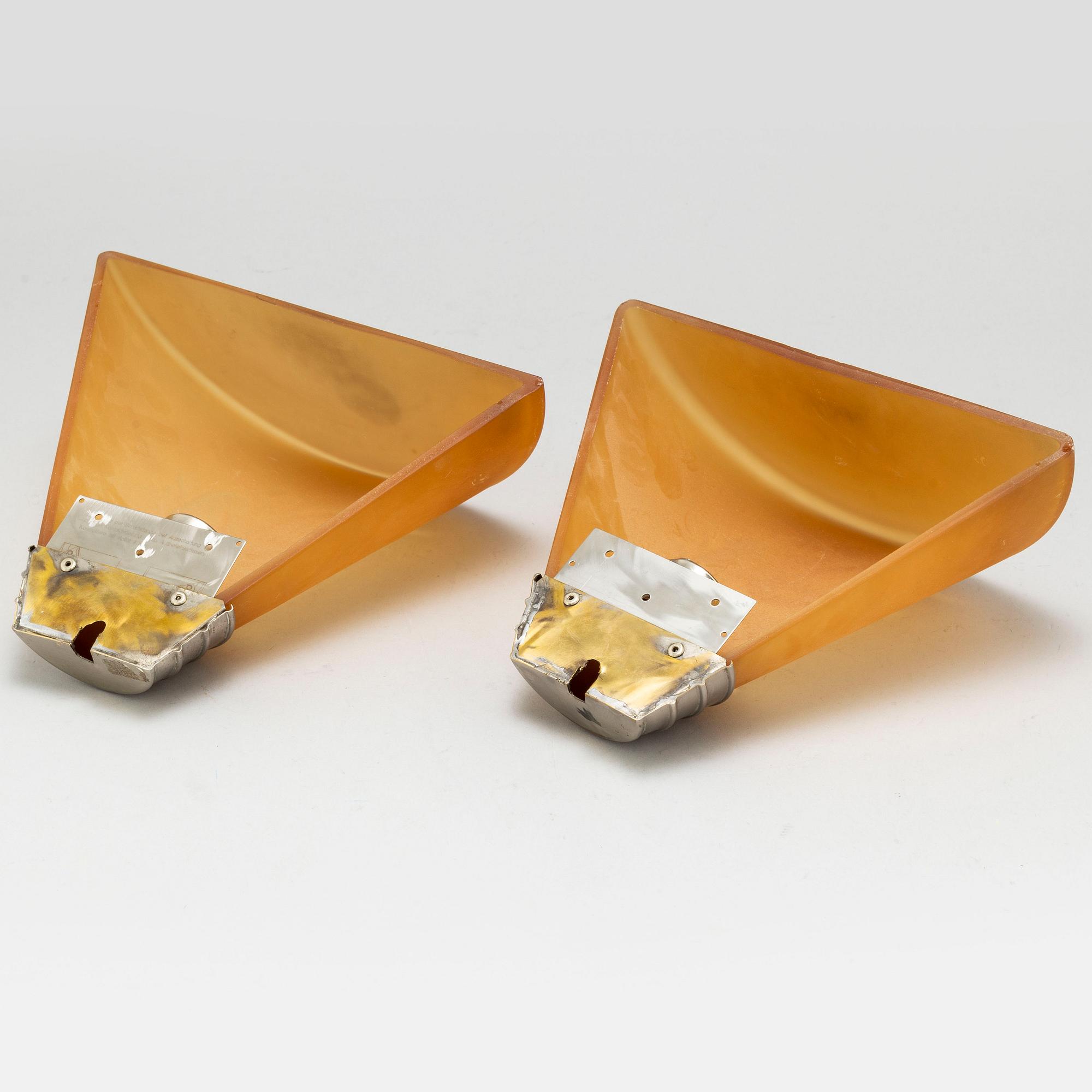 VÄGGLAMPOR, ett par, 1940-tal.