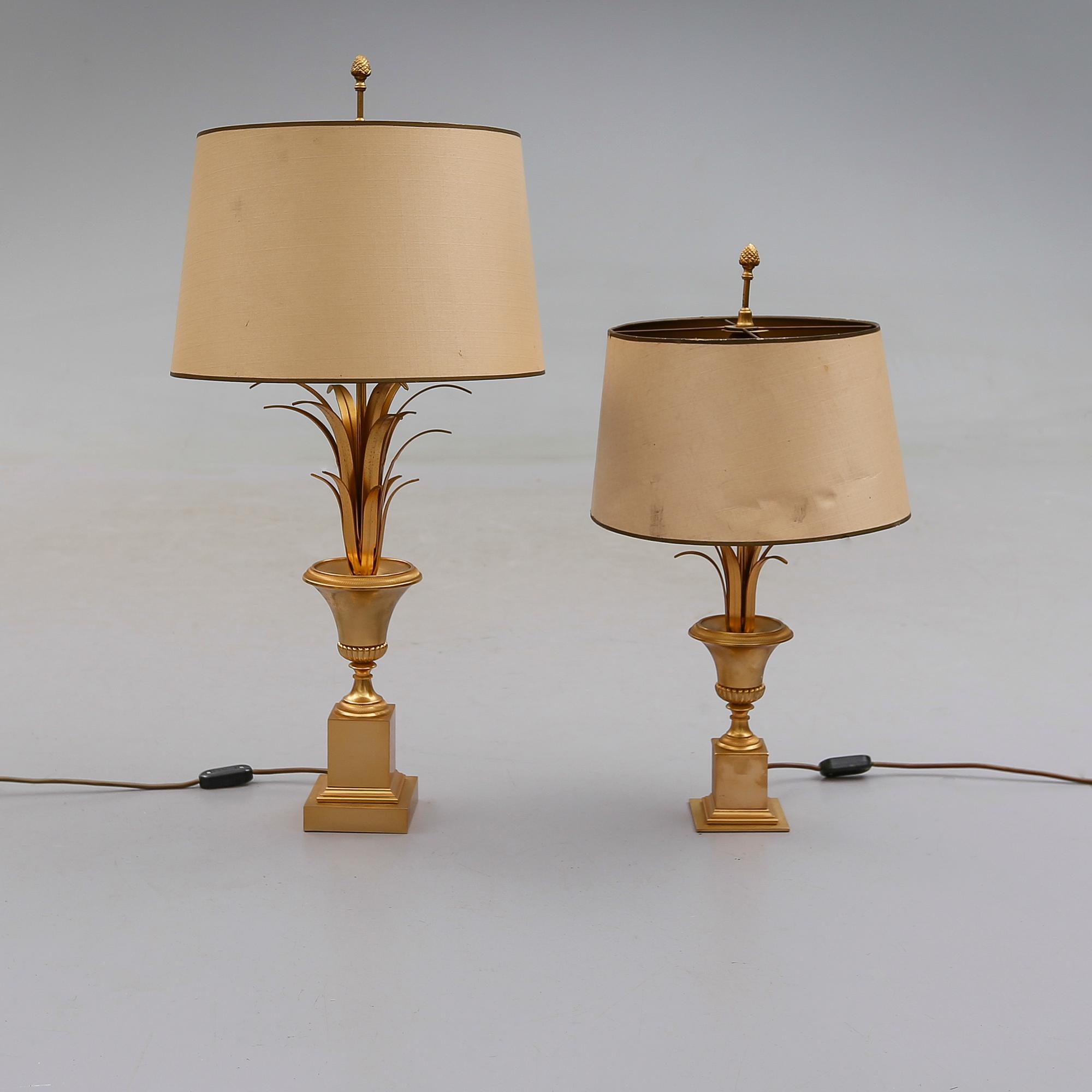 BORDSLAMPOR, 2 st, mässing, 1900-/2000-tal.