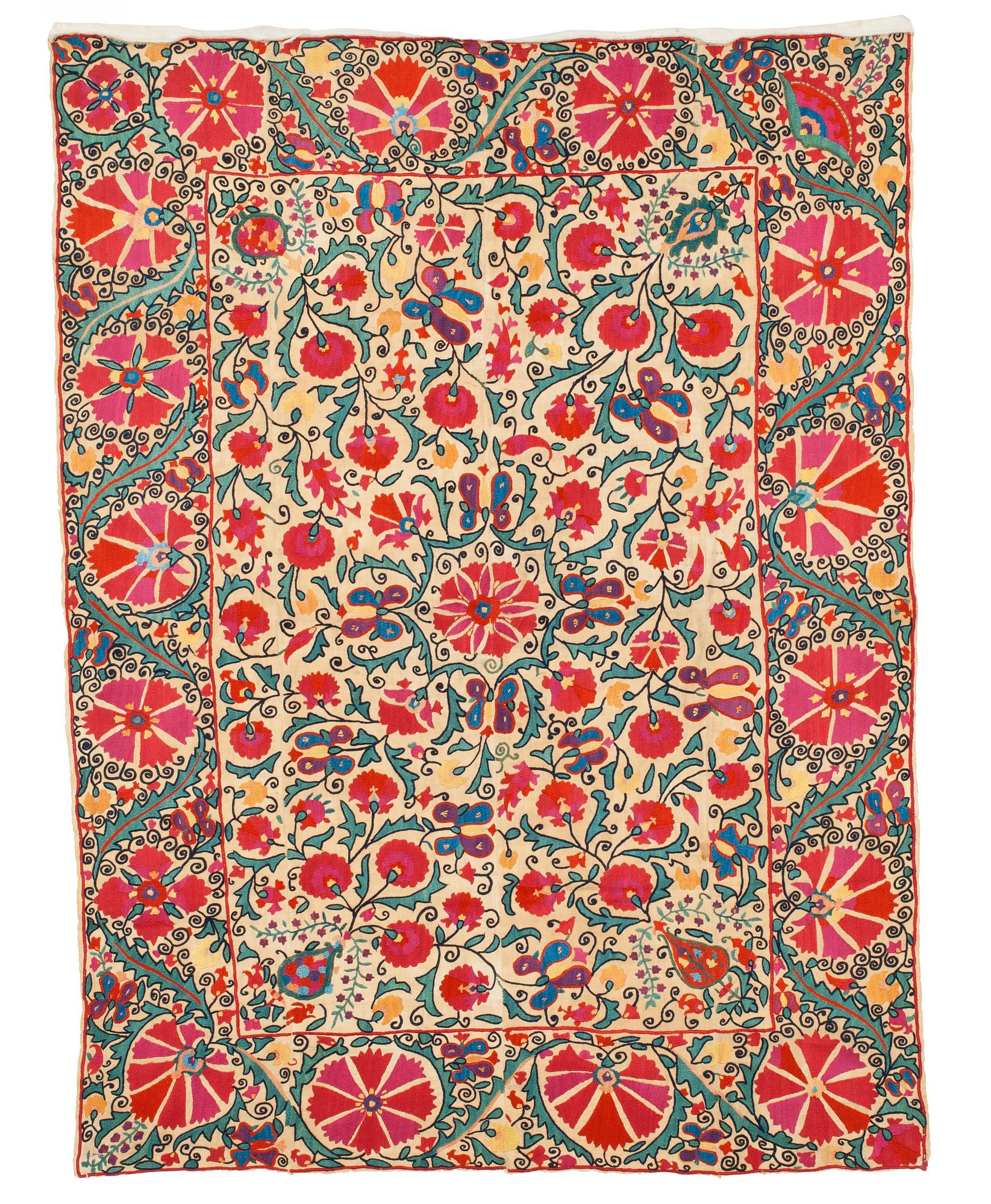ANTIQUE UZBEK SUZANI EMBROIDERY. 163 x 122,5 cm.