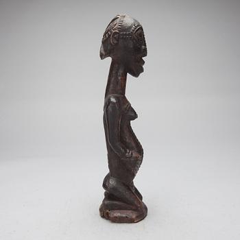 SKULPTUR, trä, Afrika 1900-tal.