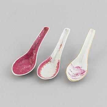 SKEDAR, 20 stycken, porslin. Kina, 1900-tal.