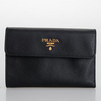 PRADA, Laukku ja lompakko.