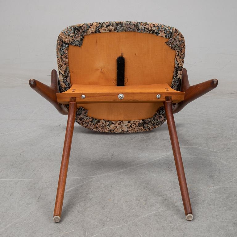 Arne Hovmand-Olsen, a set of four '71' chairs from Mogens Kold.