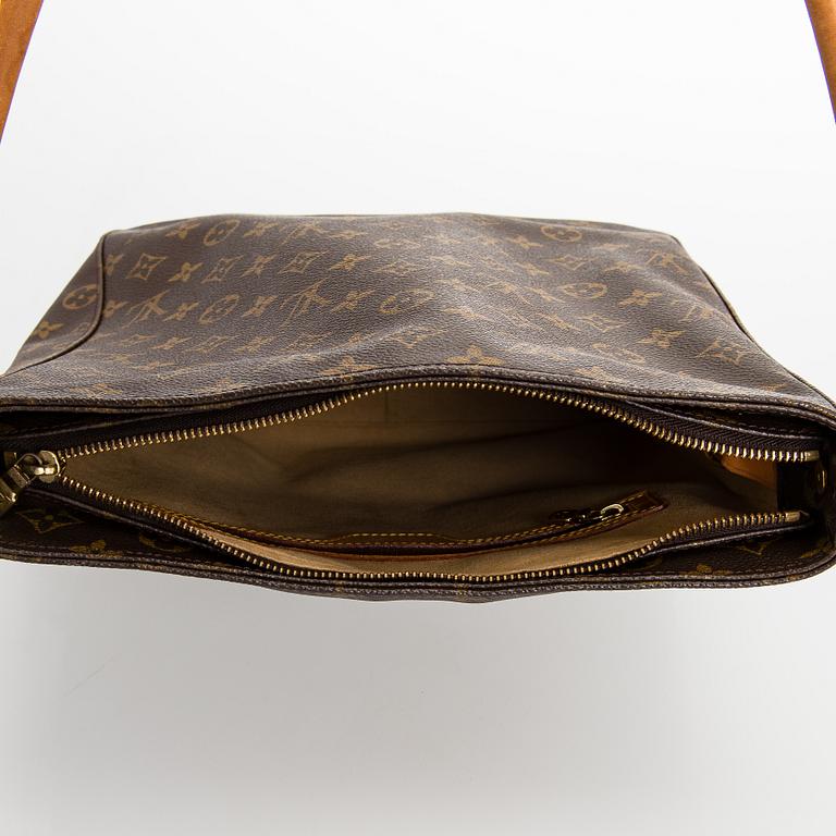 Louis Vuitton "Looping GM" väska.