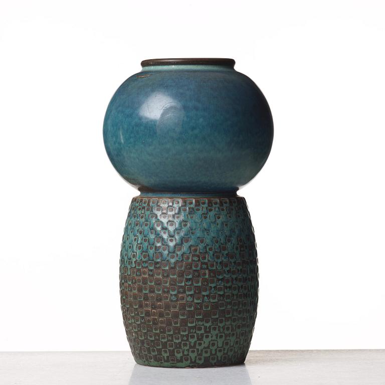 Stig Lindberg, a stoneware vase, Gustavsberg studio, Sweden 1963.