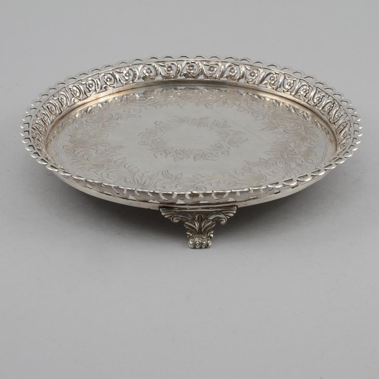 FAT, silver, 1800-talets slut, vikt ca 450 g.