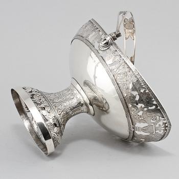 SKÅL PÅ FOT, silver, empire, Anders Petter Lundqvist, Stockholm 1828. Vikt 1 100 g.
