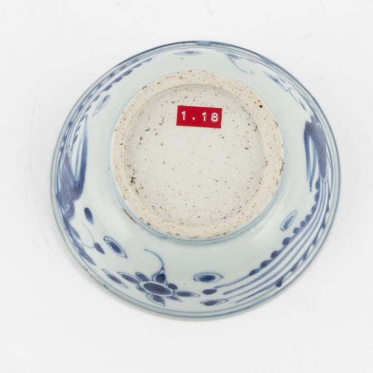 A blue and white porcelain bowl, Ming dynasty (1368-1644).