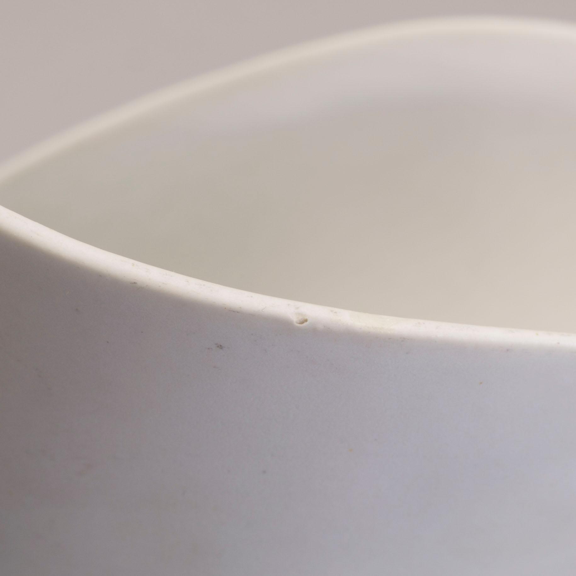 STIG LINDBERG, a 'Veckla' stoneware bowl from Gustavsberg.