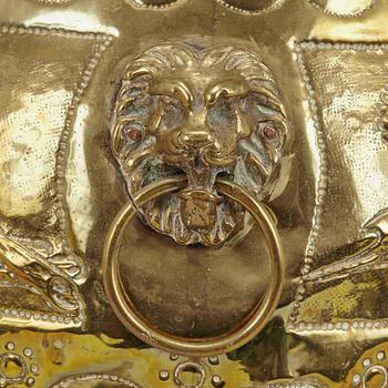 URNA, mässing 1800-tal.