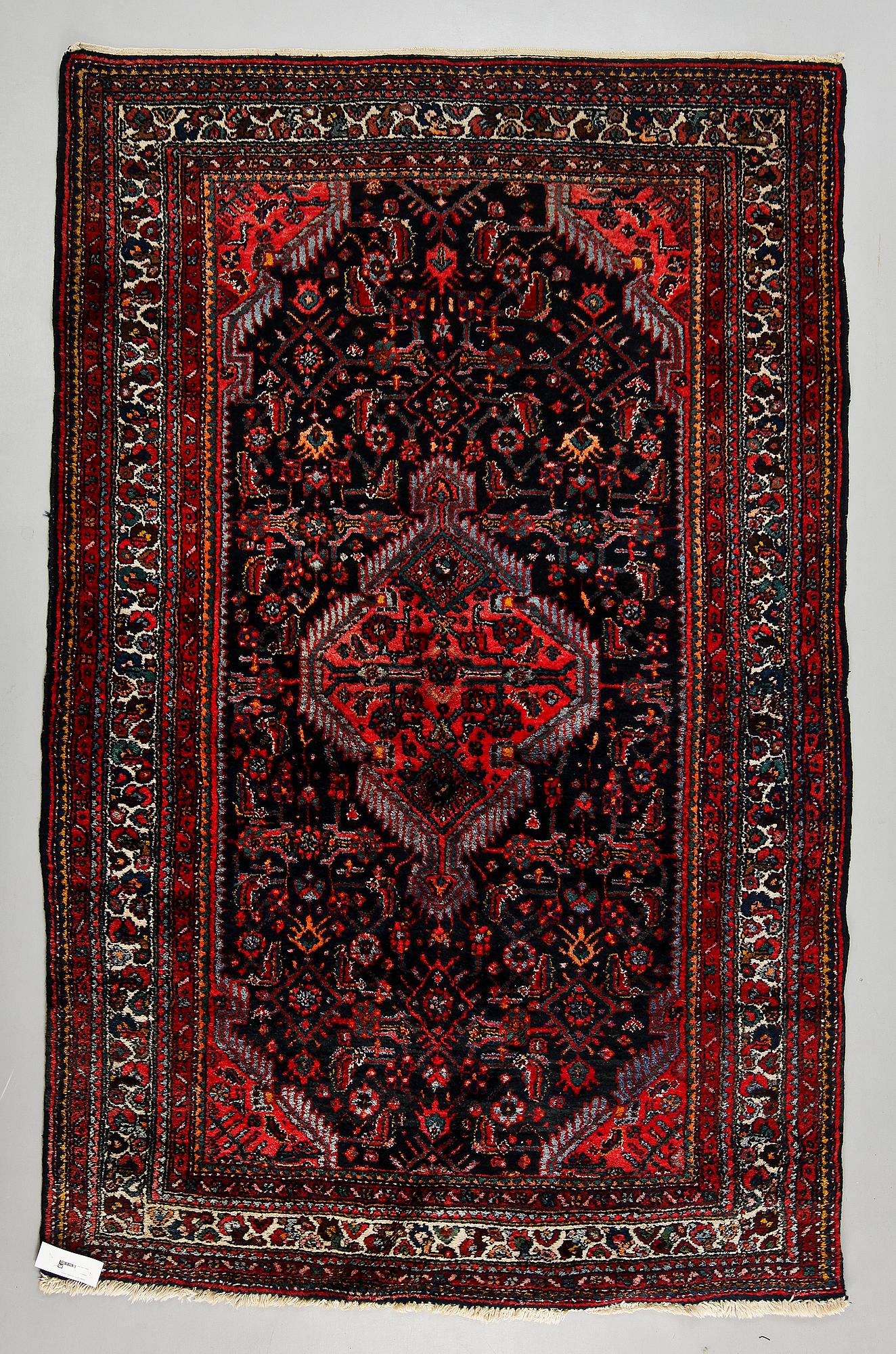 MATTA, orientalisk, 204x132.