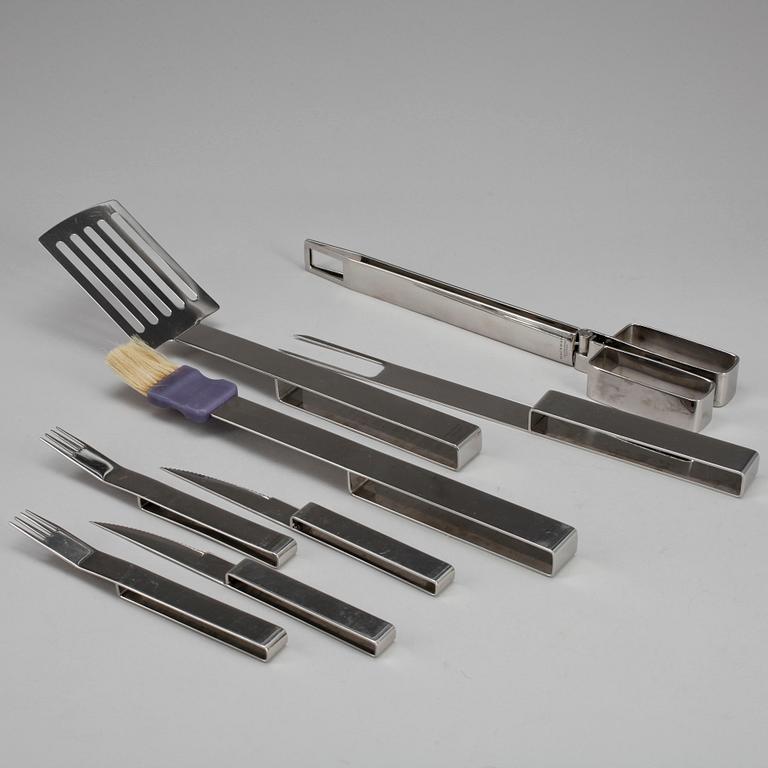 GRILLTILLBEHÖR, 8 delar, rostfrittstål, Harri Koskinen, Hackman, 1980-tal samt 2000-tal.