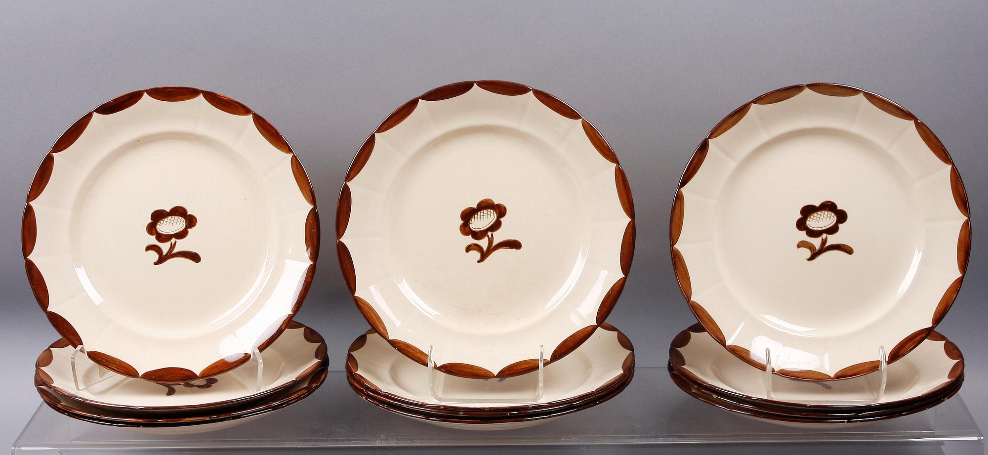 MATTALLRIKAR, 12 st, "Pyro Brun", Wilhelm Kåge, Gustavsberg. Modell nr 156.