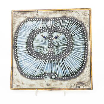 Lisa Larson, Three stoneware wall placques, Gustavsberg.