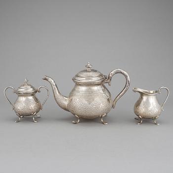 SERVIS, 3 delar, silver, svenska importstämplar, 1900-talets andra hälft. Vikt ca 1175g.