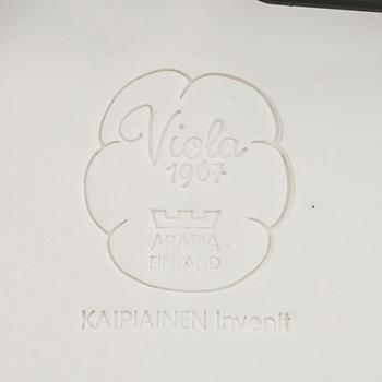 Birger Kaipiainen, two decorative ceramic "Viola" dishes,  stamped, Arabia, late 20th century.