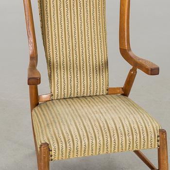 A 1950's easy chair.